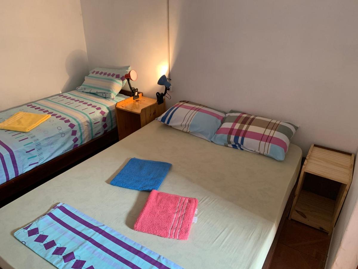 Litt Iguazu Hostal Puerto Iguazu Bagian luar foto