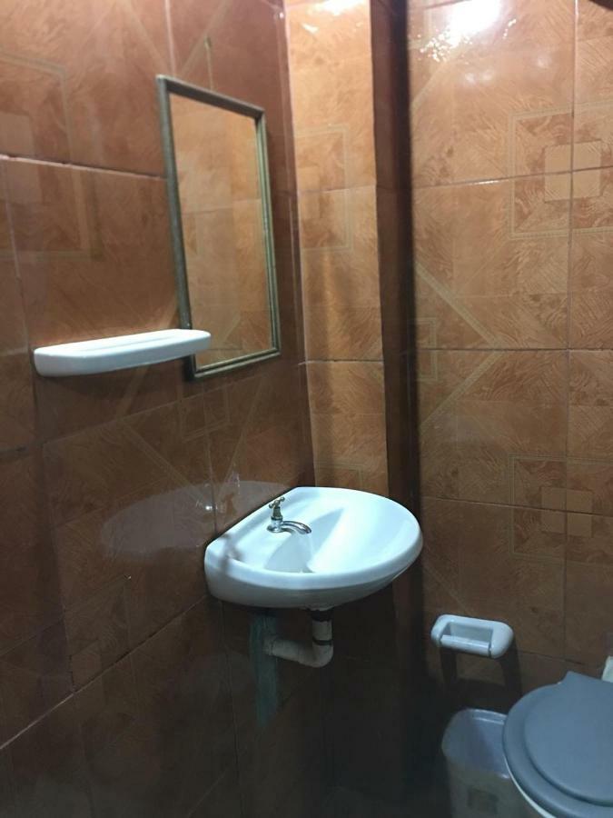 Litt Iguazu Hostal Puerto Iguazu Bagian luar foto